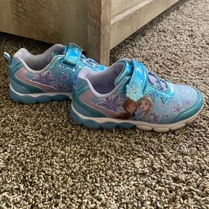 Disney frozen shoes gently used size 12